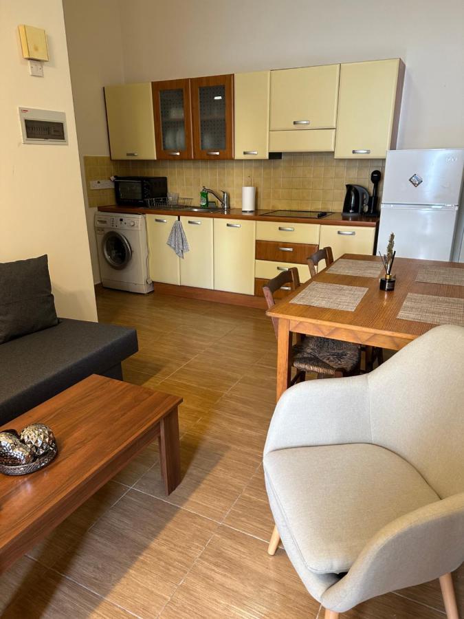 Old Town Saripolou Apartment Limassol Exterior photo